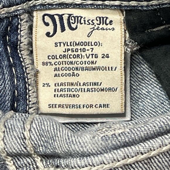 Miss Me Distressed Low Rise Western Bootcut Y2K Size 26 Rhinestone Cowboy - Picture 7 of 13